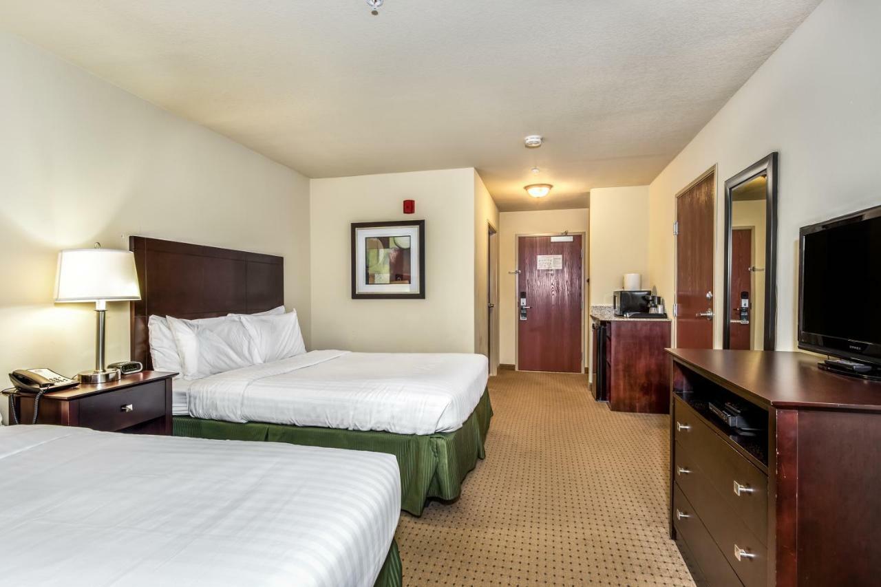 Cobblestone Inn & Suites - Vinton, Ia Экстерьер фото